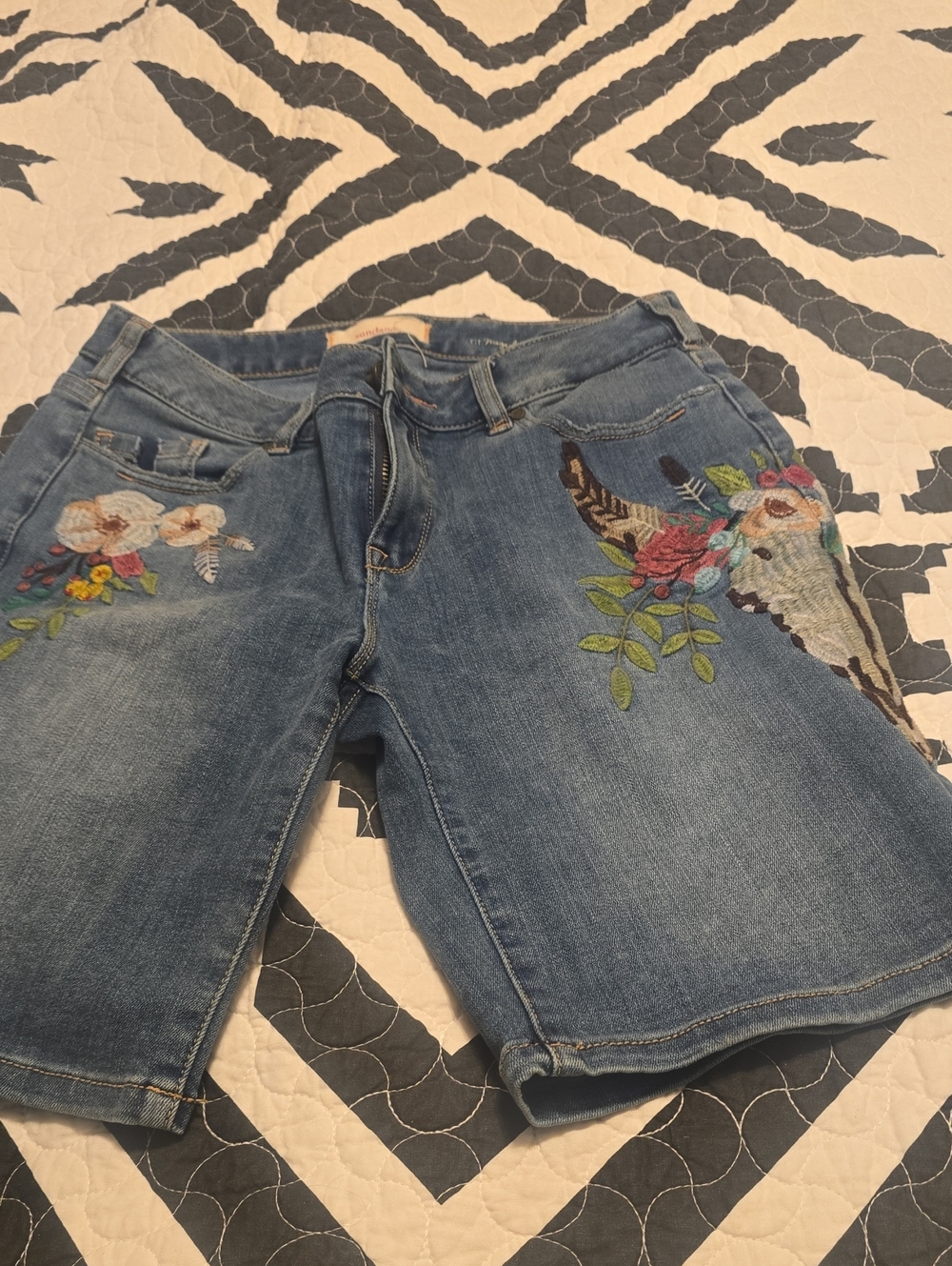 Sundance Blue Embroidered Boyfriend Jeans Shorts